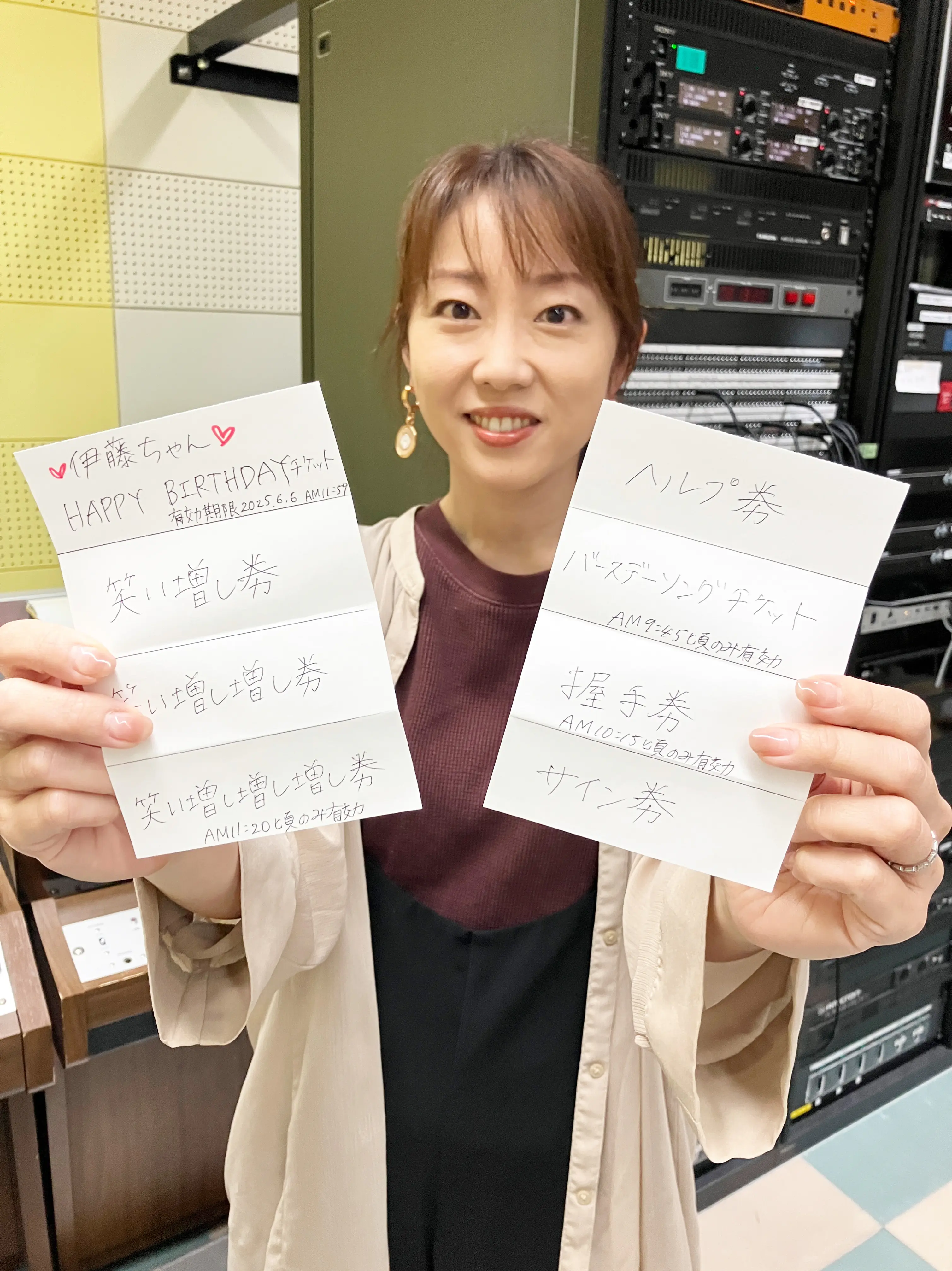 小さい頃母親にあげた肩たたき券を思い出します！