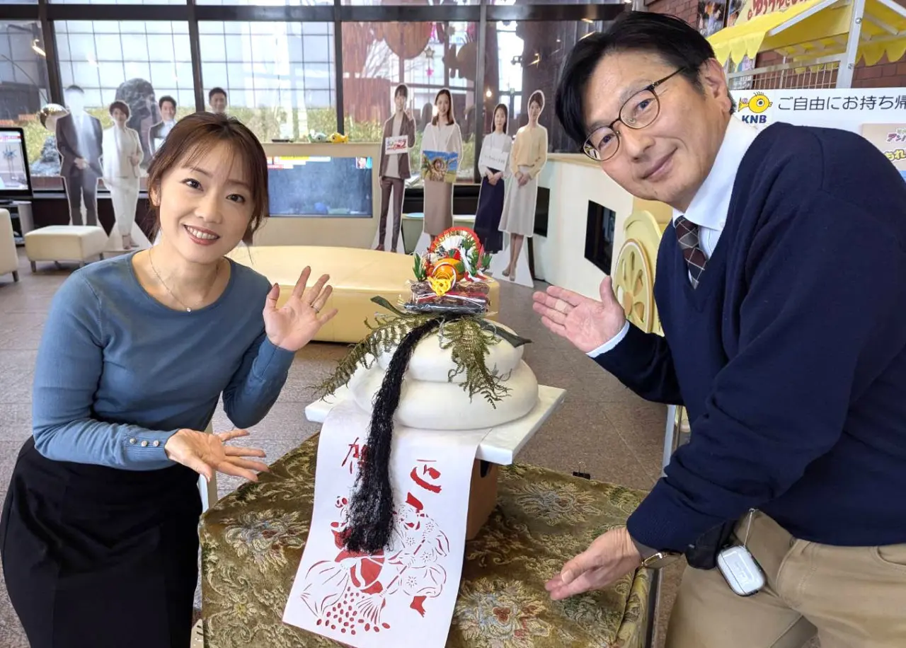 一緒に朝生を担当している佐藤アナと！