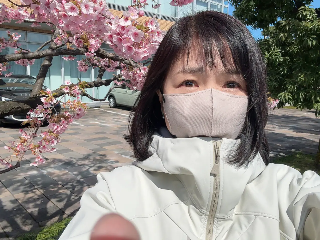 実際はこんな完全防備で歩いていました