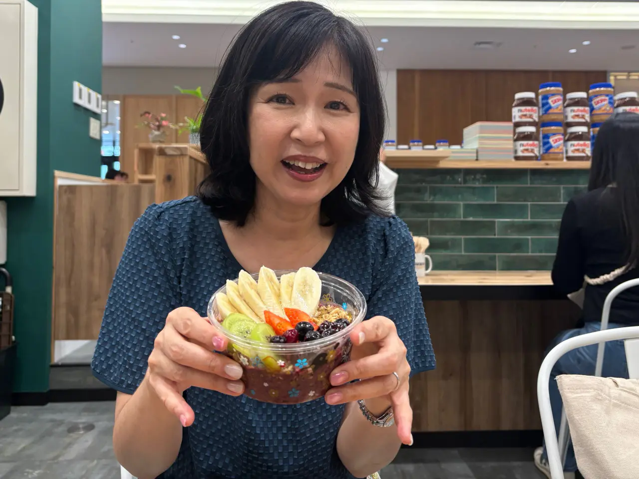アサイーボウル初体験！　＆　富山出身の俳優、砂田桃子さんのVISION