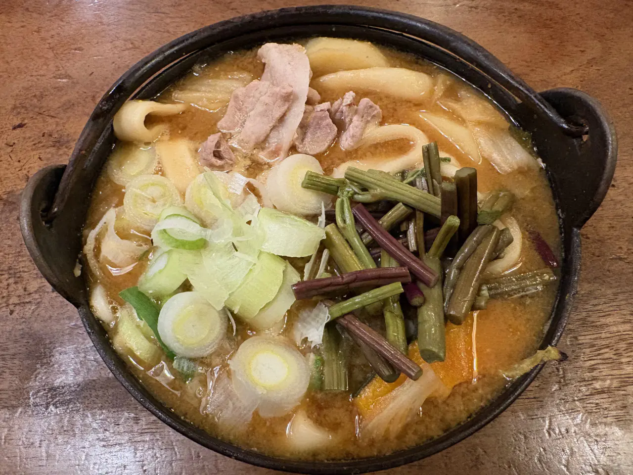 山梨名物　ほうとう