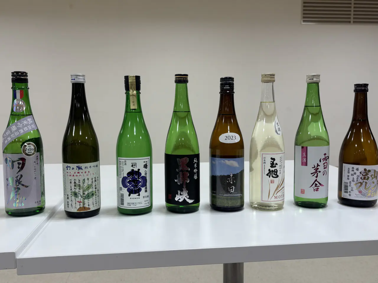 食事の時は他の日本酒も味わいました