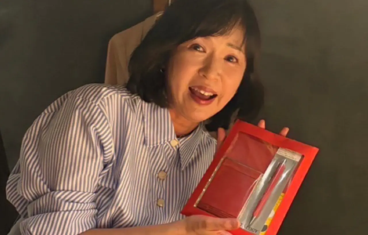 友人からの誕生日プレゼントを手に！