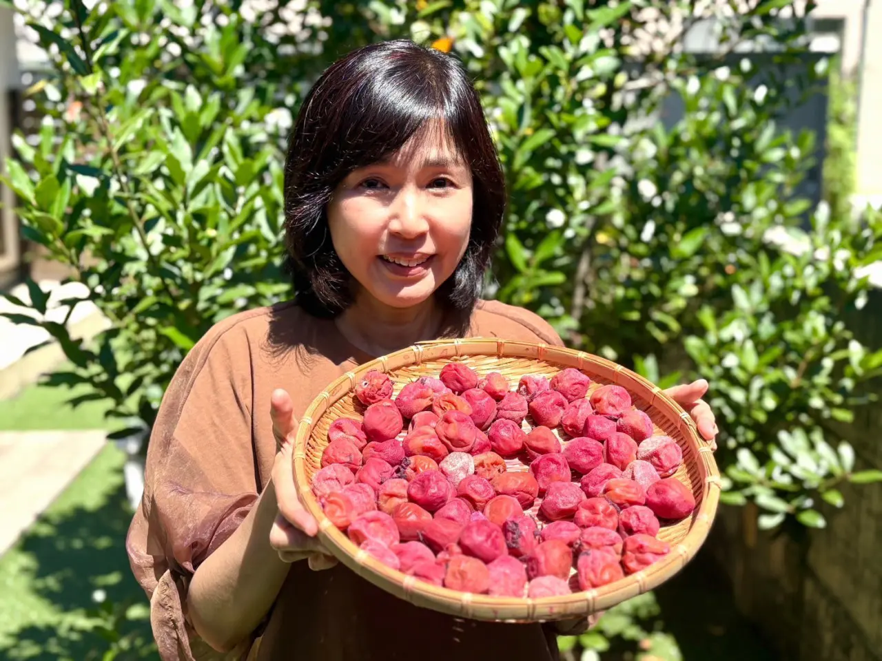 梅干しの土用干し！暑すぎる！