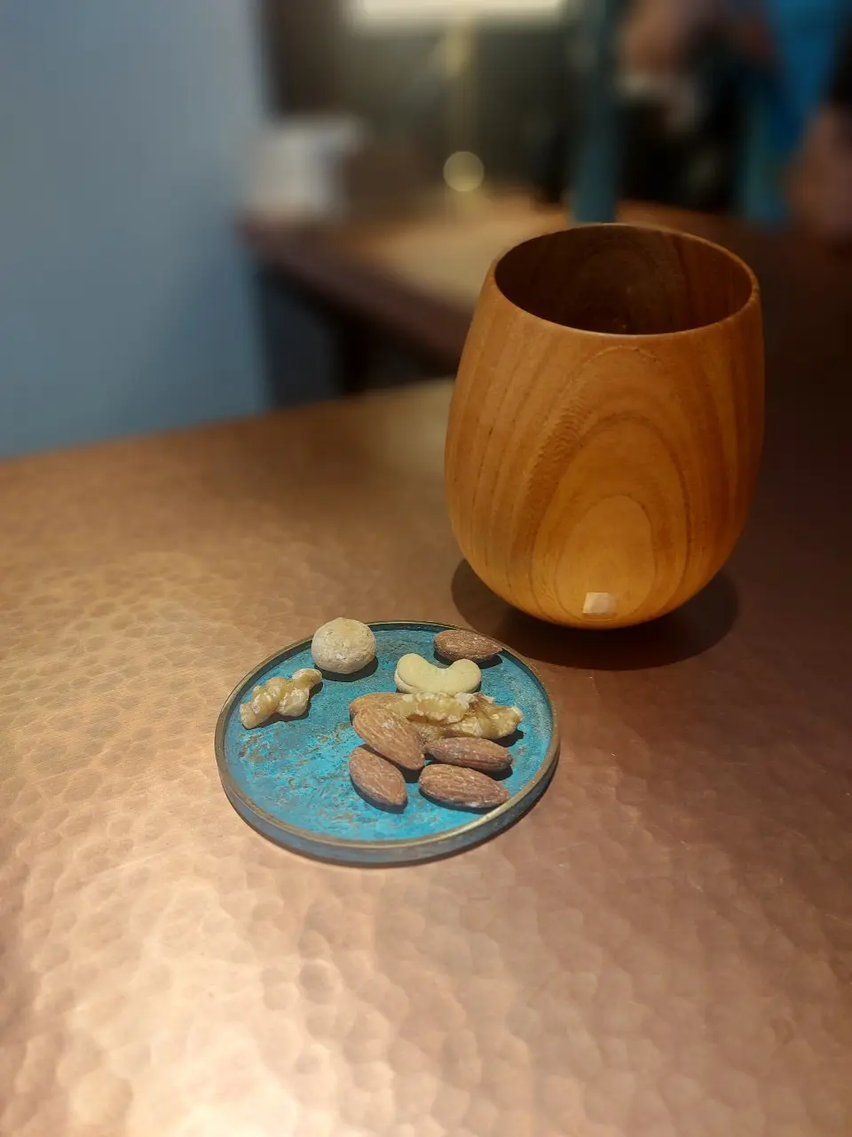 バーでの食前酒