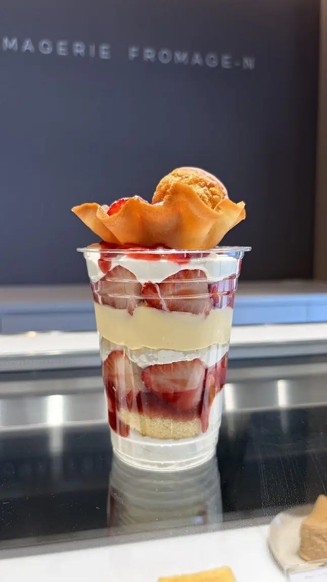 いちごシャンティ（クチュールサイズ）　1404円～
