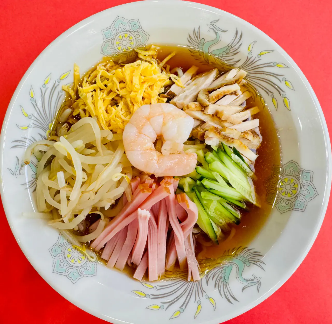 冷やし中華 1100円(税込)
