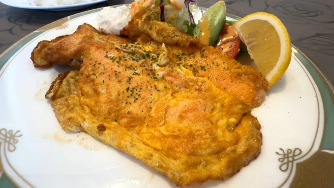サーモンの黄金焼き　1490円（税込）