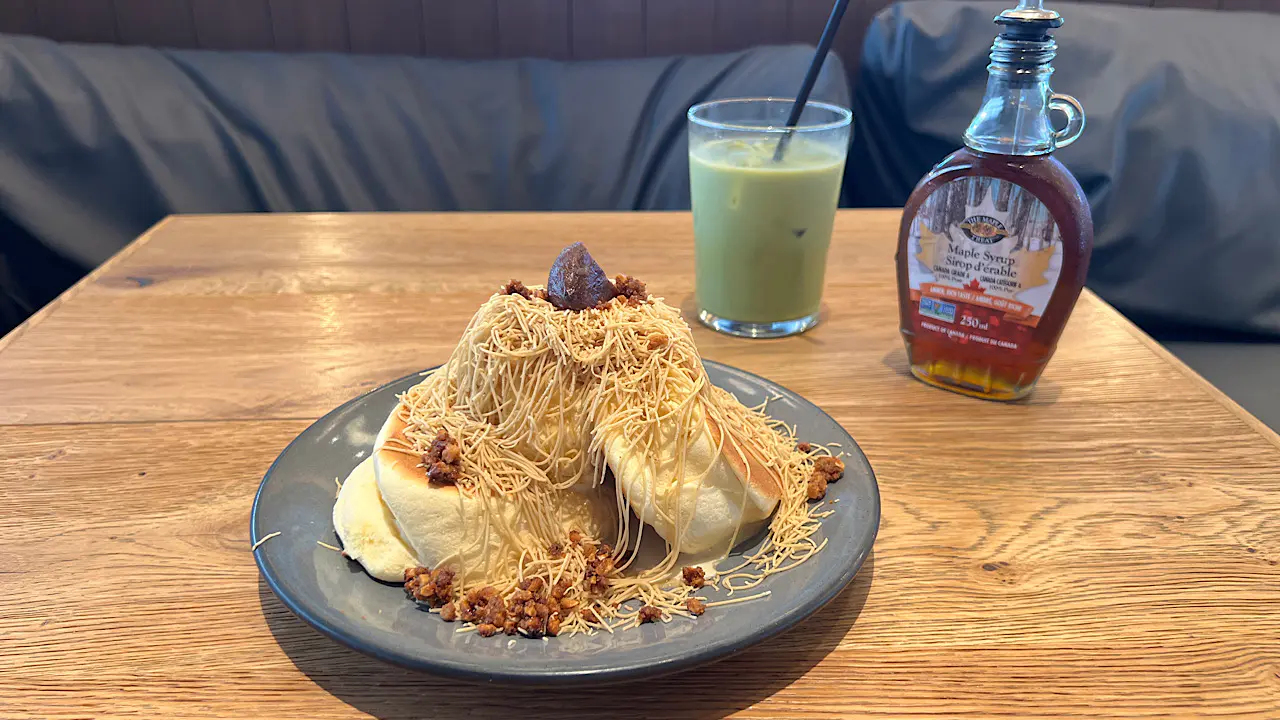 しぼりたて濃厚和栗モンブラン×ふわふわパンケーキ【Espresso D Works