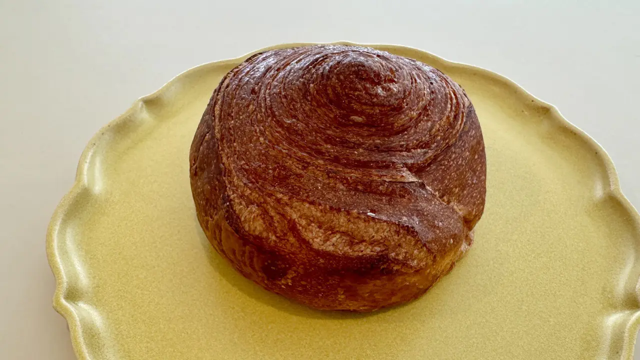 のびーるクロワッサン　ミルク　290円
