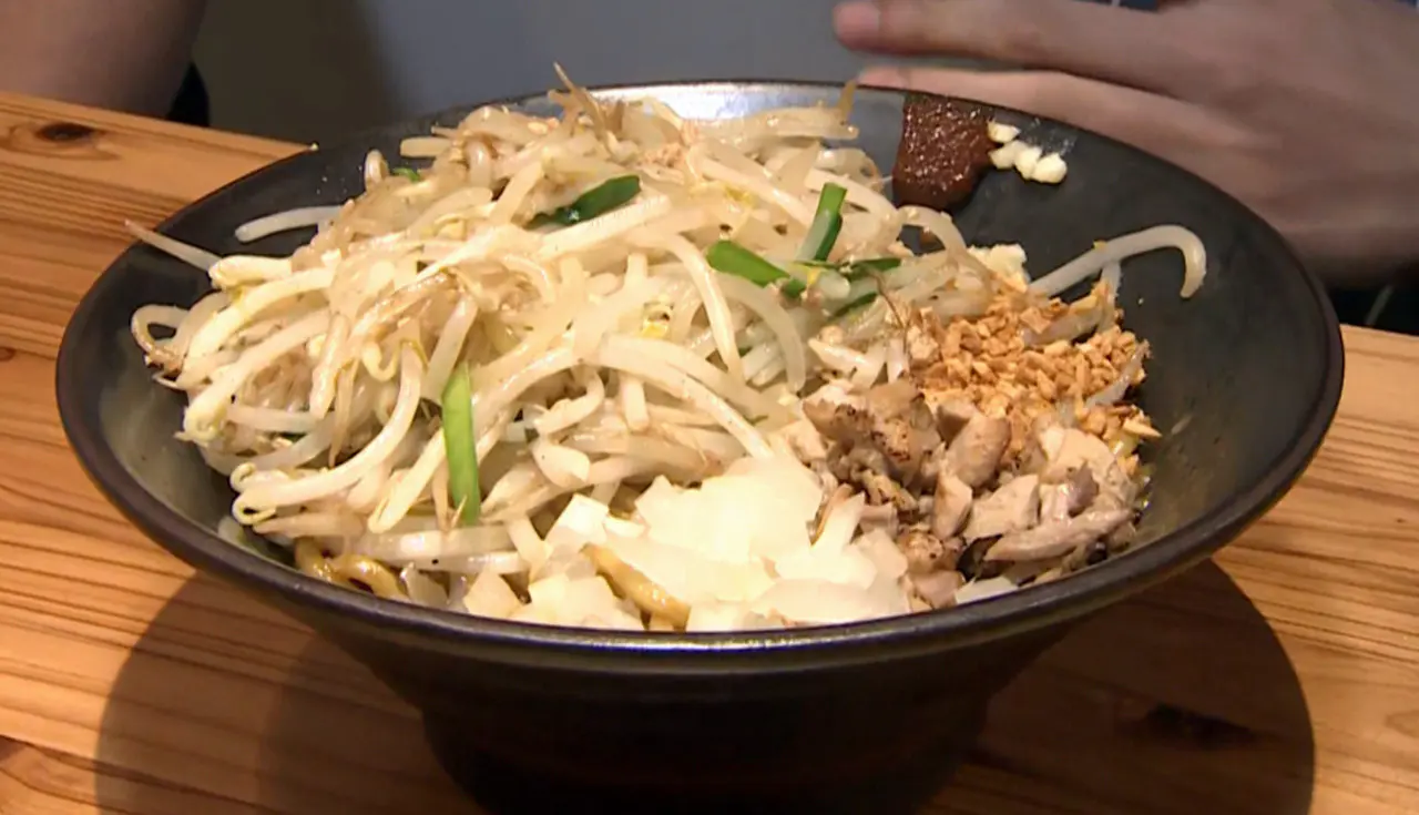 濃厚「ベジポタ」が年中食べられる【味噌ラー 一二三】北陸の人気