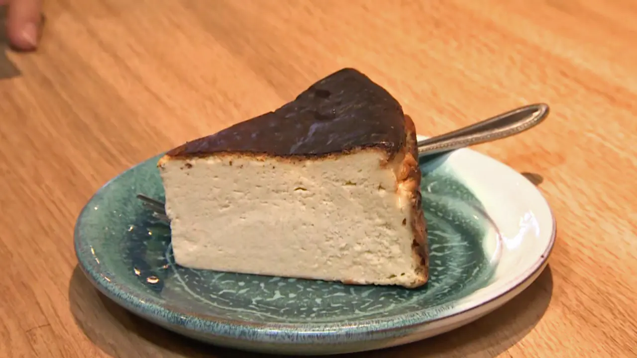 そばバスクチーズケーキ