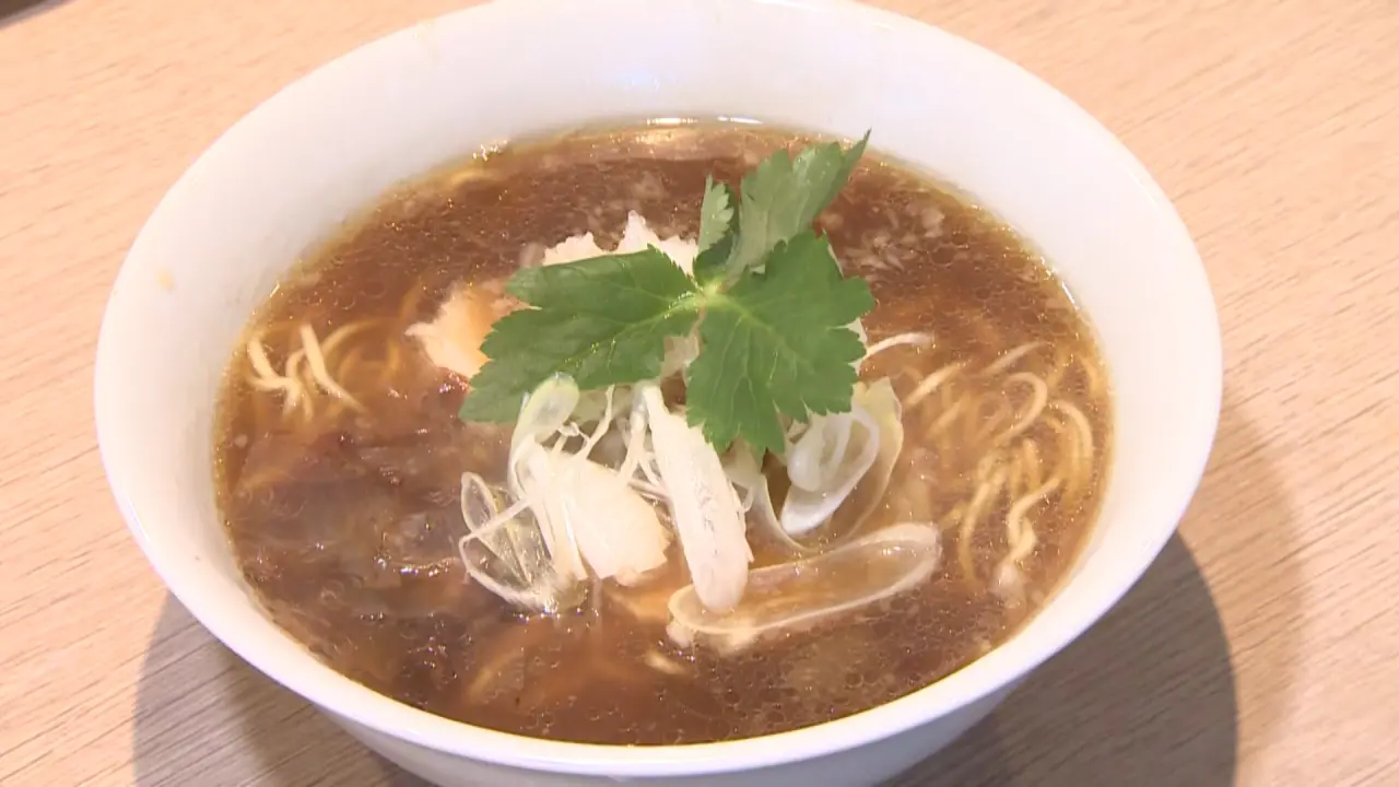 醤油らーめん　1000円