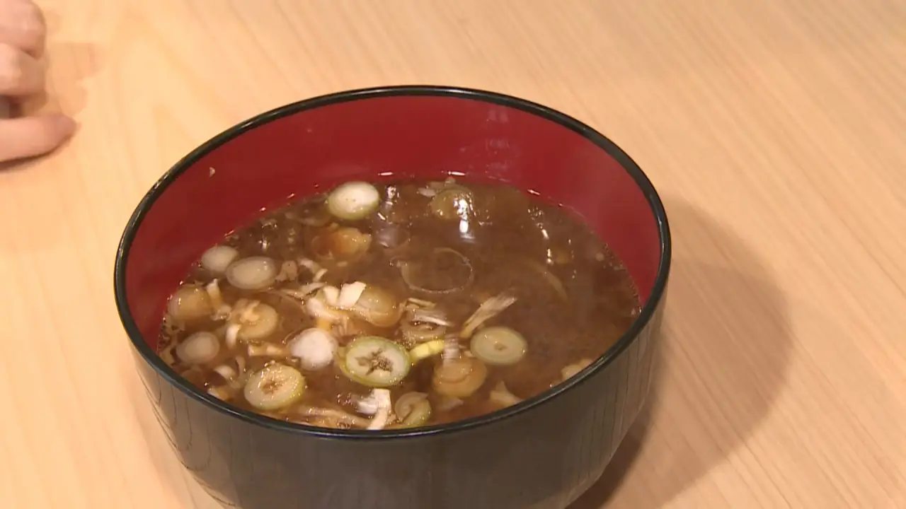 日替わり味噌汁　350円（税込）