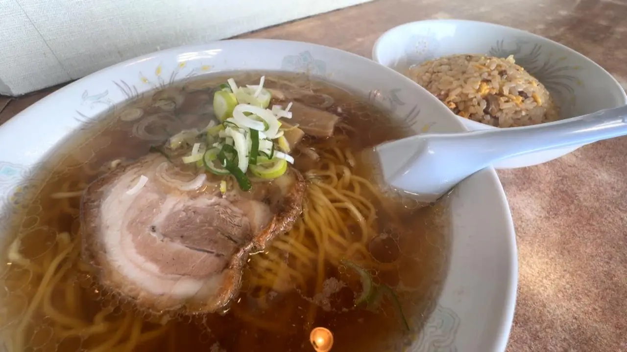 ラーメンとチャーハン（小）のセット
