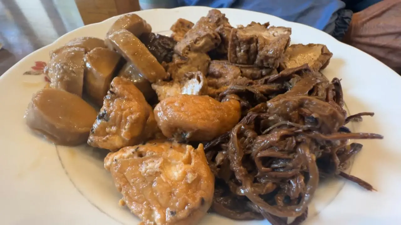 厚揚げとゼンマイの煮しめ