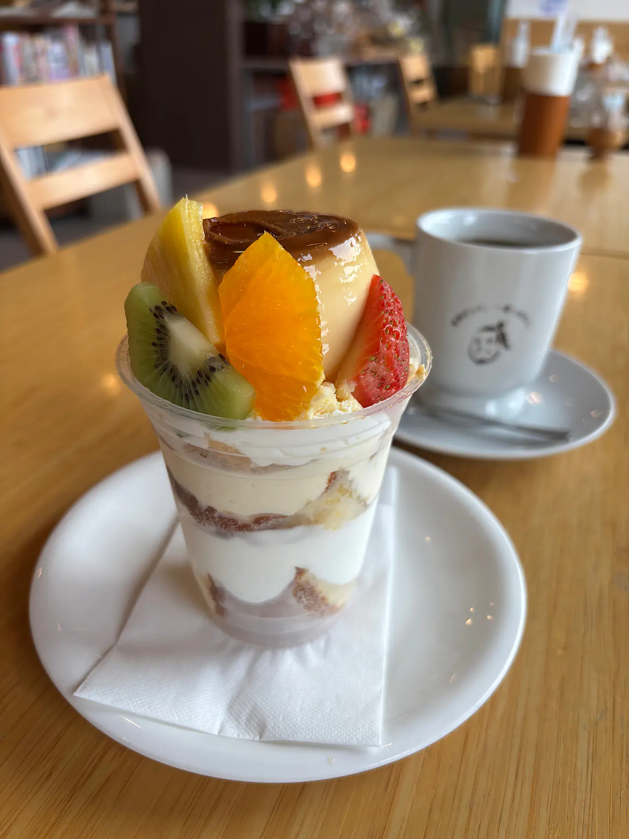 プリンケーキ 690円（税込）