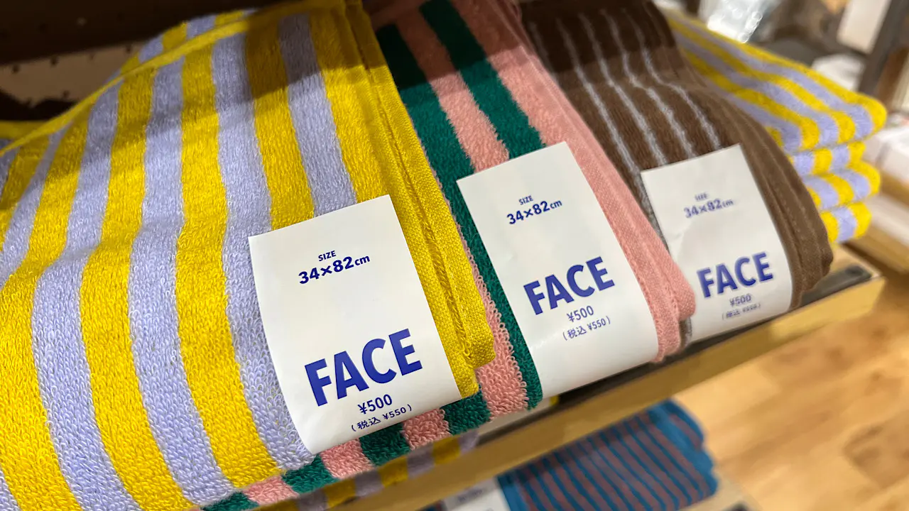 フェイスタオル　550円