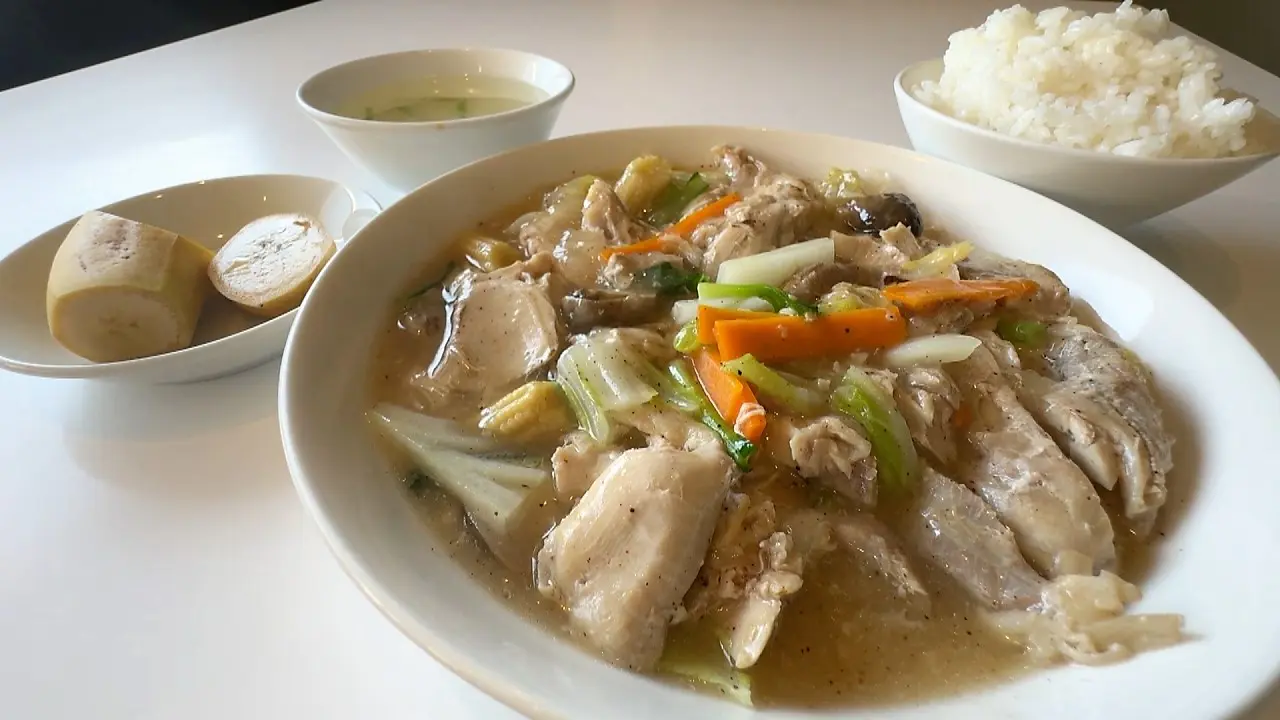 中国料理百科事典 本格的で上品な味と大ボリュームが人気の中華店【中国料理 李白