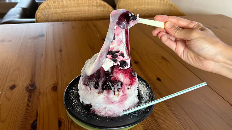 ブルーベリー大福　1300円