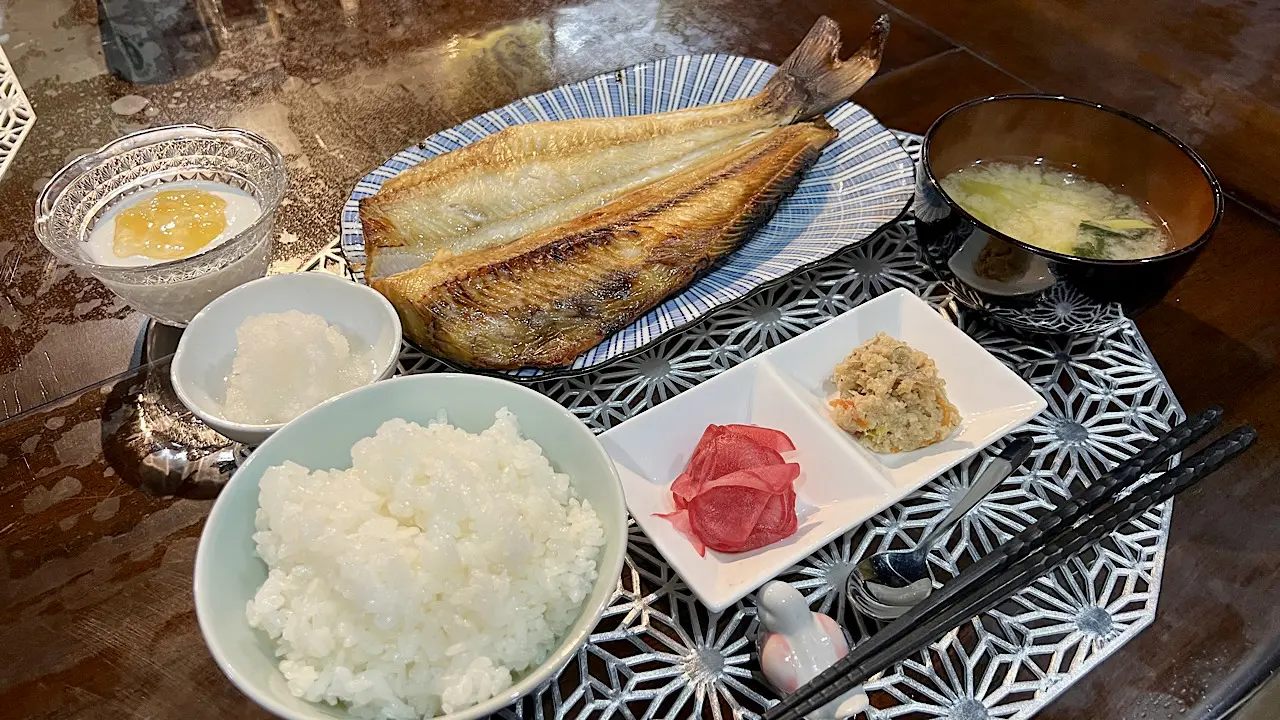 ホッケ定食（1枚）1600円