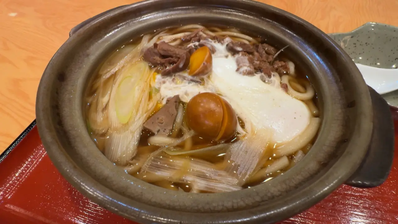 高岡戸出で80年以上愛される鶏もつうどんの店【風月】チャーハン「昭和