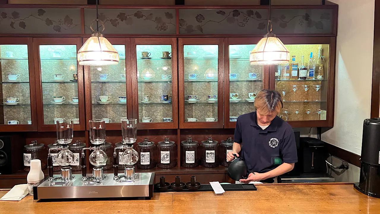 昭和の純喫茶“セピア”の思い出を受け継ぐスペシャルティコーヒー