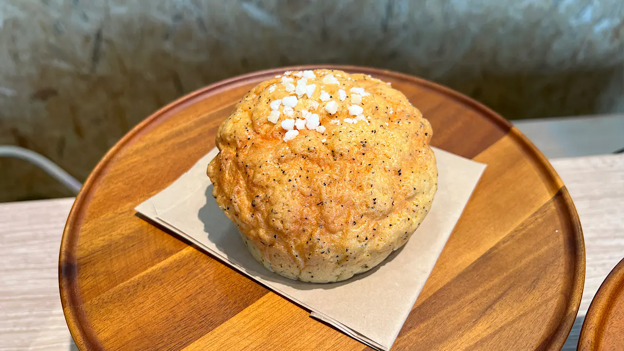 紅茶めろんぱん　430円