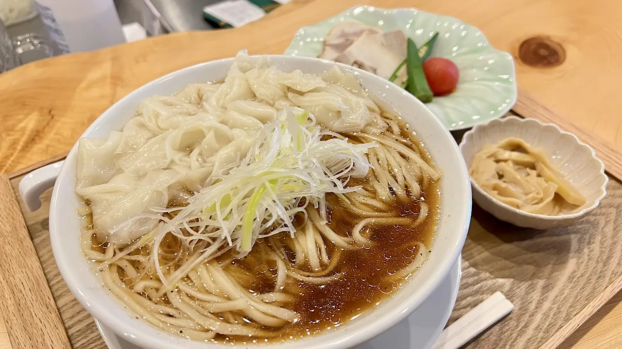 ワンタントッピング＋200円