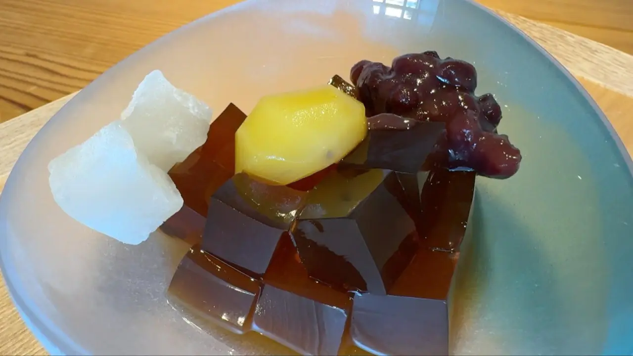 黒あんみつ　600円（税込）