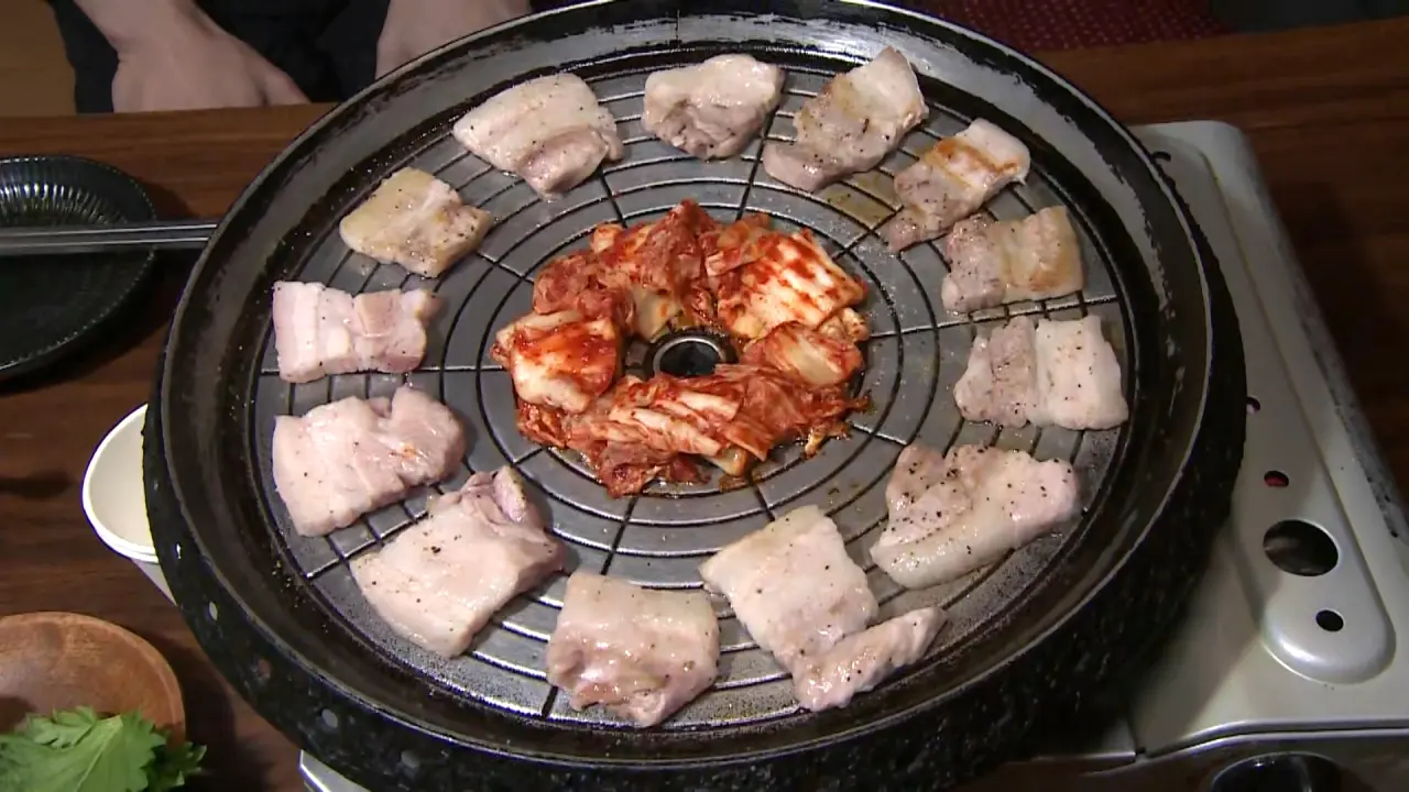 サムギョプサル　1人前850円（写真は2人前）