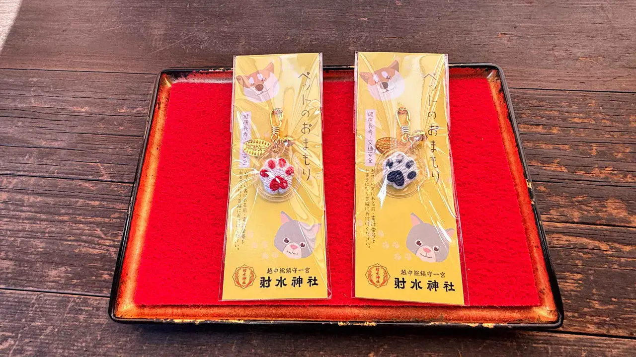 富山で見つけた【ユニークおみくじ】家持・道真の偉人みくじ、八咫烏