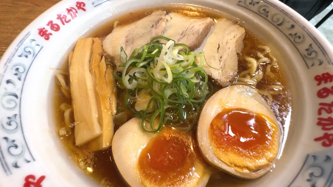 味玉ラーメン　1100円（税込）