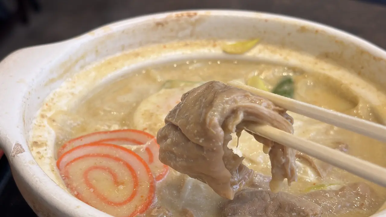 ファボーレ店限定の「グリーンカレー」