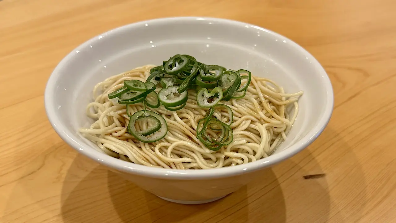 替玉は細麺に