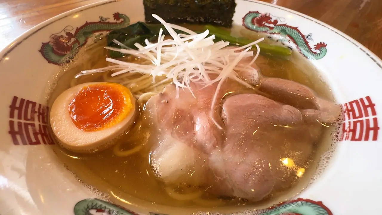 煮干しそば　1050円（税込）
