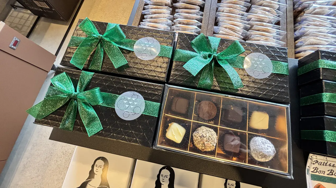 Bon Bon choclat 8個入り2900円（税込）