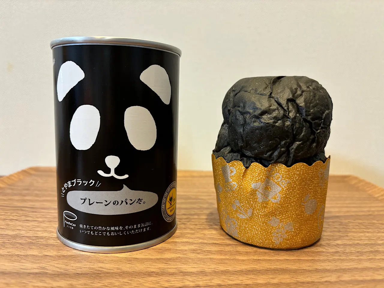 防災とやま】部屋に飾れてギフトにもなる非常食【パンだ缶】缶の中で