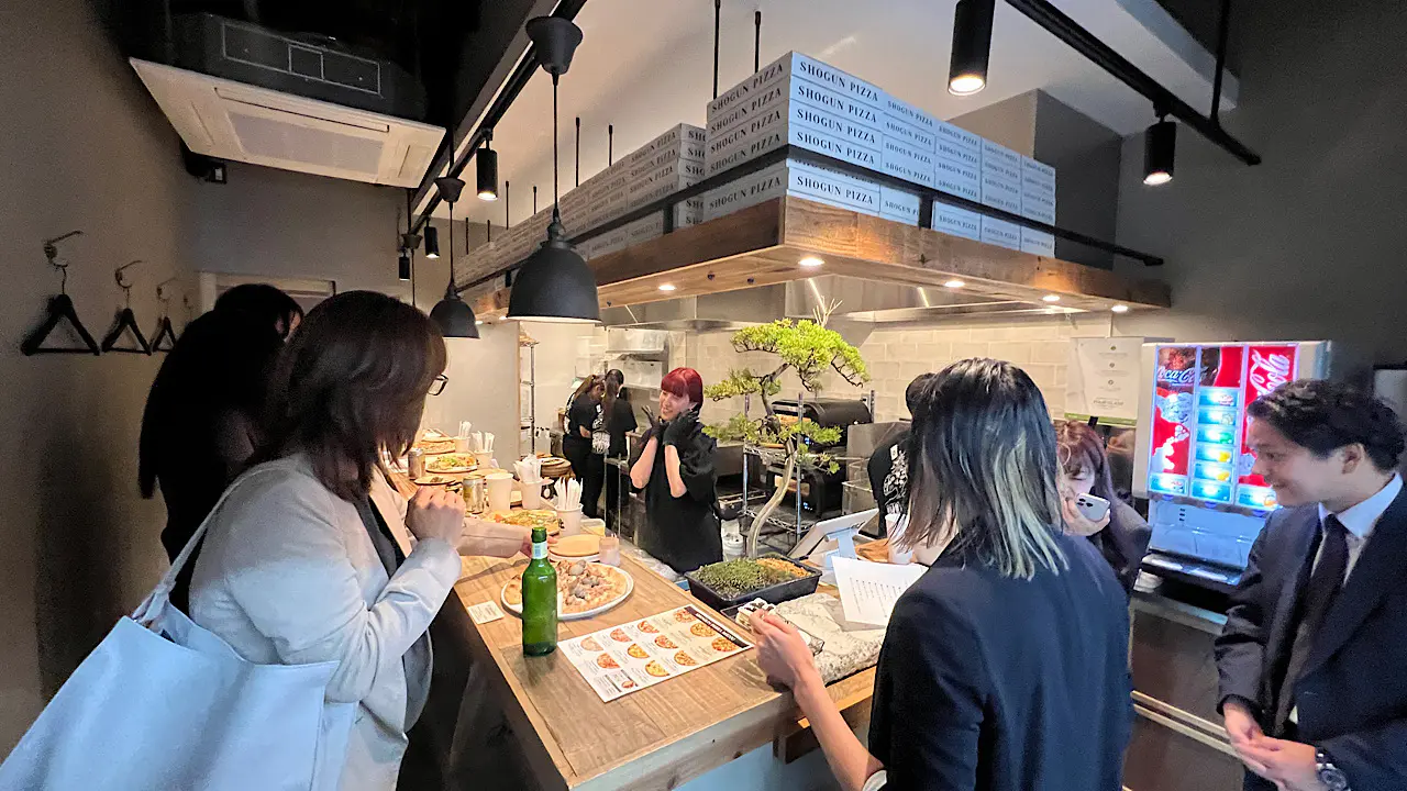 サクふわ生地で肉は不使用! 富山まちなかの人気ピザ店が移転