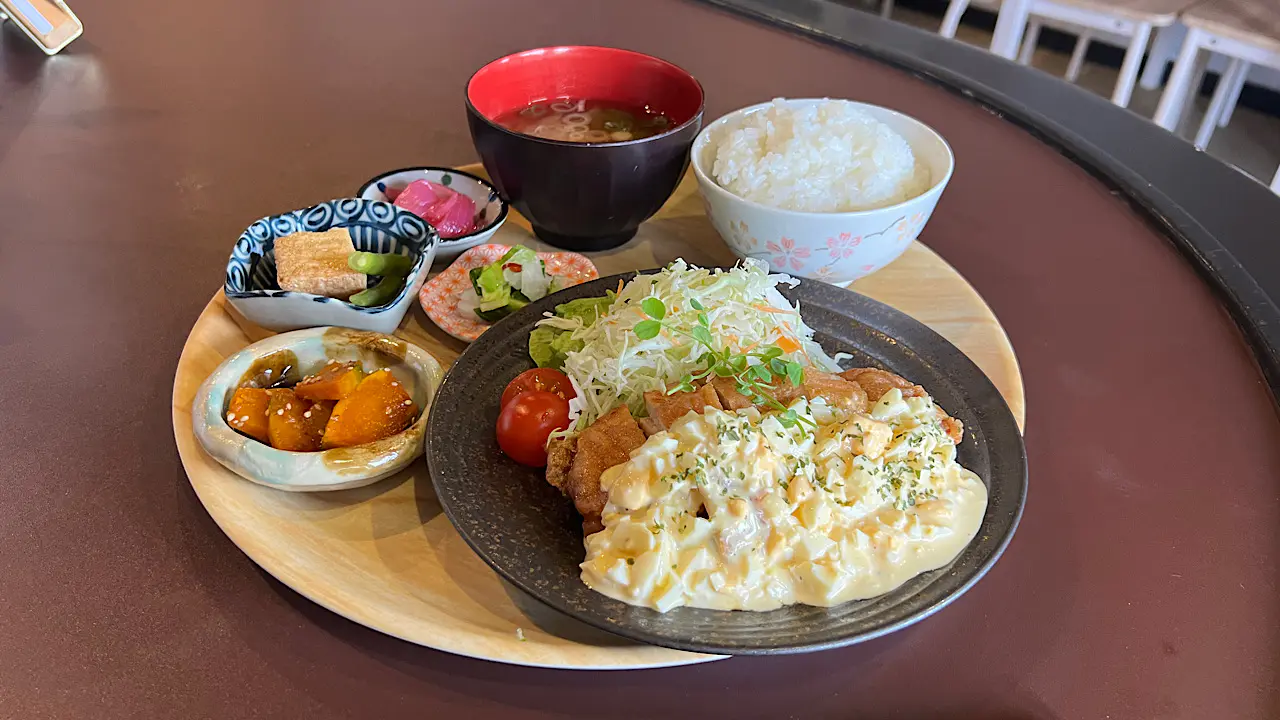 チキン南蛮　1400円