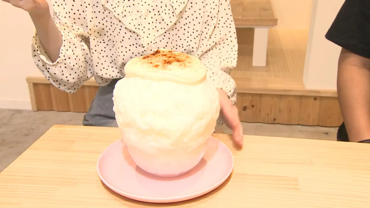 リンゴのブリュレ　1100円（税込）