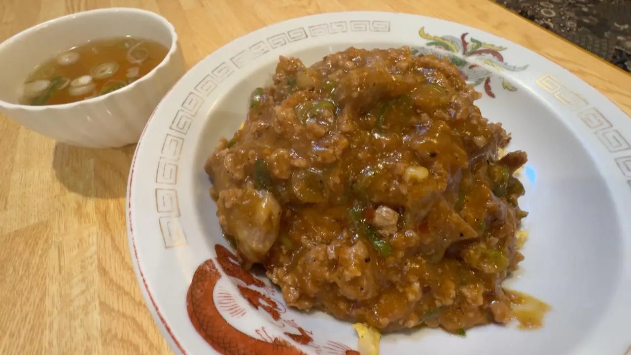 肉あんかけチャーハン　980円（税込）