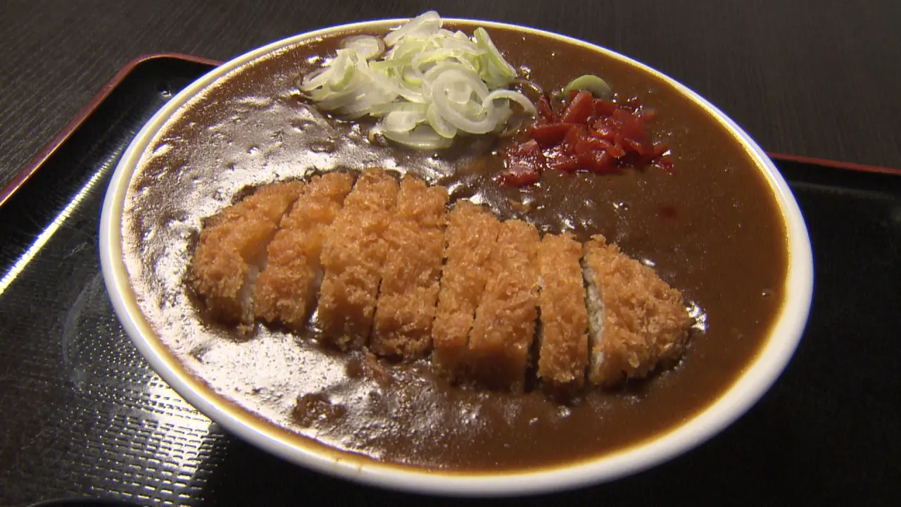 カツカレーうどん・大盛り　980円（税込）