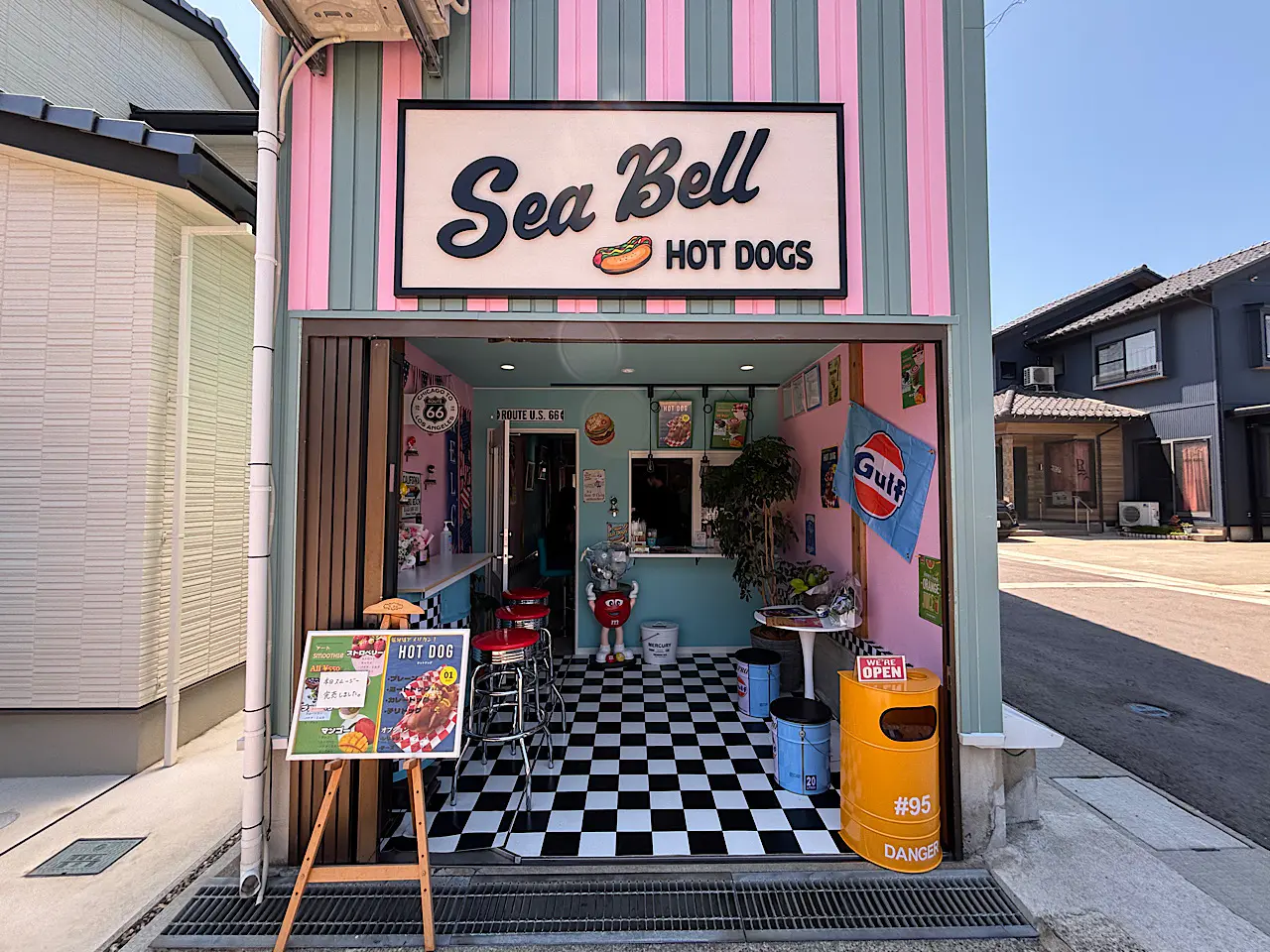 情緒ある“日本のベニス”すぐそば! 射水ベイエリアのホットドッグ専門店