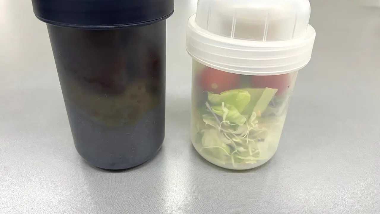 黒ならテキトーに詰めても大丈夫