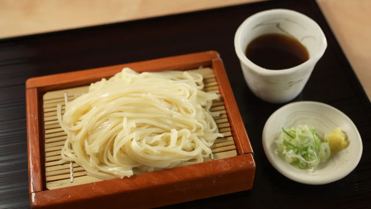 ざるうどん　750円（税込）