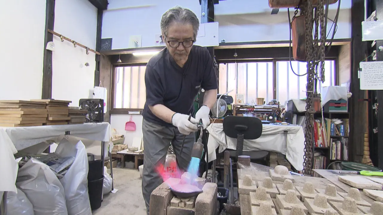 高岡銅器伝統工芸士　神初祐二さん
