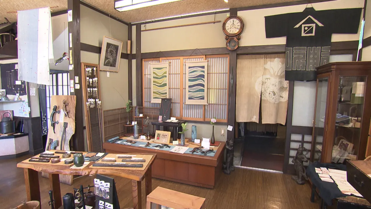 ものづくりのまち・高岡市金屋町で鋳物体験！創業100年超の工房で作る