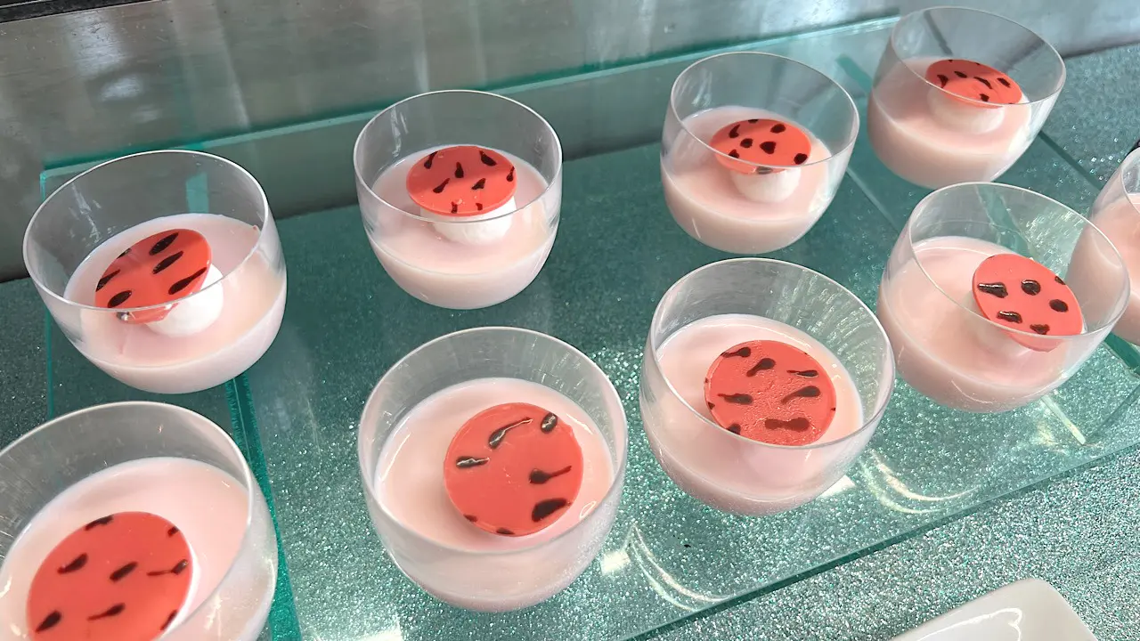 アバチャンの苺プリン