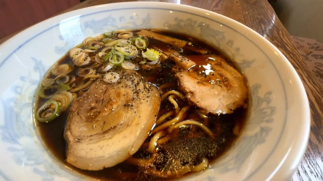 ブラックラーメン　1000円（税込）